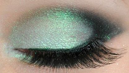 Long Lasting Eye Shadow (Iridescent Green)